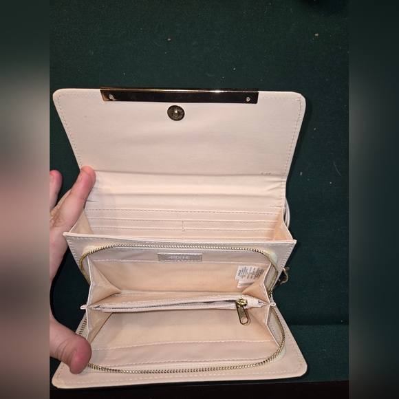 Baby pink clutch wristlet wallet - Picture 2 of 3